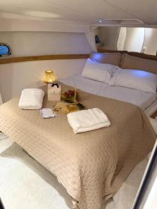 Iate de luxo Intermarine 44 pés