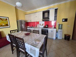 City & Sea View Apartment