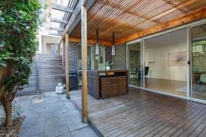 Family-Friendly Home with Alfresco Patio & BBQ