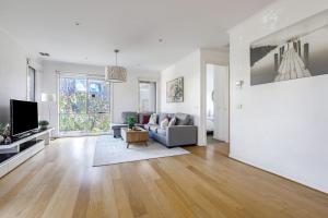 Family-Friendly Home with Alfresco Patio & BBQ