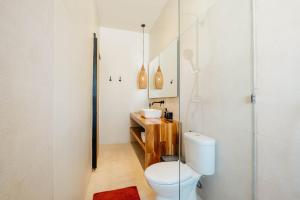 Apartment X - 1BR Mezanine in Bumbak near Canggu