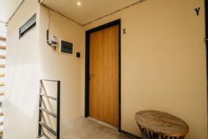 Apartment X - 1BR Mezanine in Bumbak near Canggu