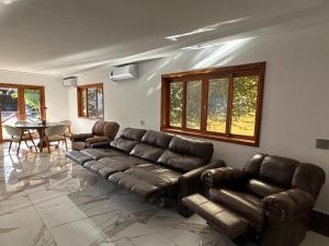 Mansion SP, Heated Pool, PS5, Einstein USP