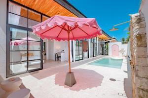 LA VIE Uluwatu - Deluxe 2 Bedroom Villa with Pool