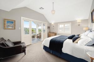 Mosman moments - Luxe living with water views - CON33