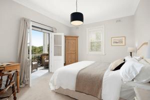 Mosman moments - Luxe living with water views - CON33