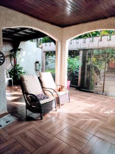 Pequena suite casal cama padrão