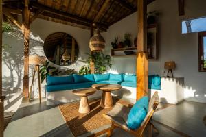 Villa Mirabella - Tropical paradise - 4bdrs villa in Bingin Beach