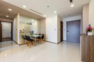 Landmark Apartment City View