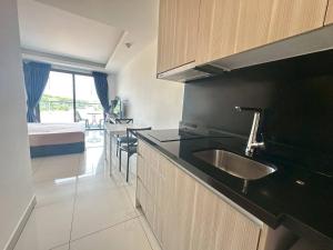 Laguna Beach Jomtian 320A