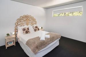 Beach Bum Bungalow 2- WIFI, Short walk to the beach