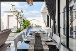 Quiet Escape with Lush Rice Field Views