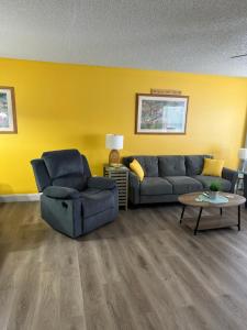 Bright Condo near Disney and Universal