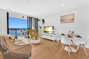 Brand New High-level Ocean View 2 Bedroom Retreat
