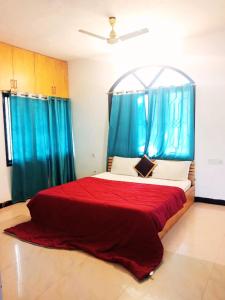 3BHK Villa with WiFi, Swimming Pool, BBQ