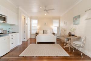 Stanhope Byron Central Stay with Coastal Vibes