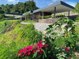 Villa Monaco - Oceanview Luxury with Private Pool