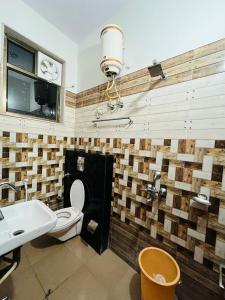 Hotel & Resort Virasat inn