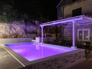 Guest House Kusalo- One Bedroom Apartment with Terrace Apartman 4