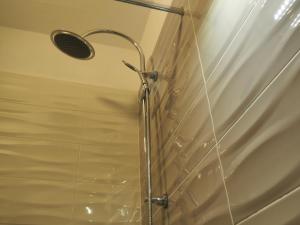 Captain Emo City Apartments