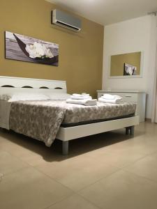 Basic Triple Room