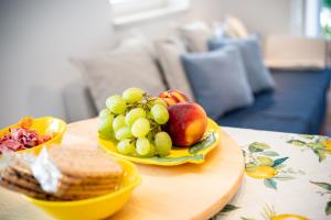 Apartment Alba with garden