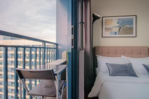 Makati Penthouse Studio with City Views