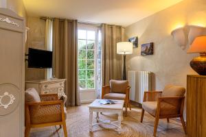 Hotels La Bastide De Tourtour Hotel & Spa : photos des chambres
