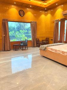 Greenwood Farm And Lawn -Bijwasan I Near Delhi Airport I 87oo2o5865