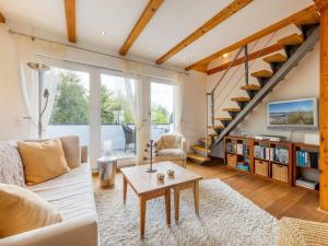 Ruegenbrise-mit-Seeblick-Fewo-OG