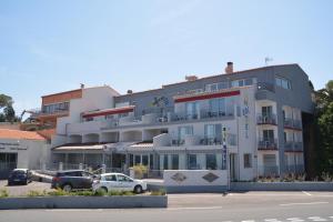 Hotels Logis Hotel Solhotel : photos des chambres