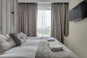 Horizon Sauna & Jacuzzi & Parking 3 by Grand Apartments