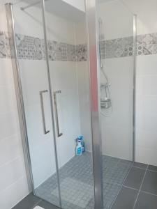 Appartements T2 avec jardin Chalet d-Autun : photos des chambres