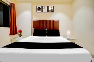 Hotel O Ulhasnagar Railway Station