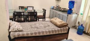 श्री राधा होम स्टे