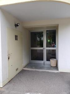 Charmant 2 pièces avec jardin