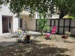 Charmant 2 pièces avec jardin