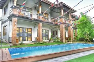 Above The Sea Maesariang - Mae Sariang