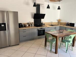 Maisons de vacances Les Reflets dAngele Terrasse XXL a Sete : photos des chambres