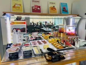 Hotels Brit Hotel Acacias : photos des chambres