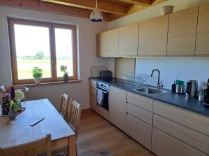 FeWo "AlpakaZeit" im ökologischen Holzhaus mit traumhafter Aussicht und Alpakas