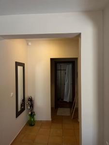 Michael Apartment, near the Airport