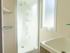 Campings Mobil home pour 7 pers avec terrasse a Soustons - API-1-52-418 : photos des chambres