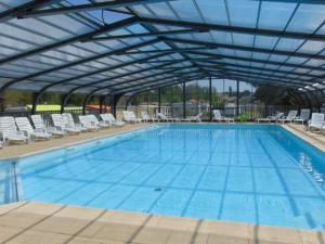 Mobil-home spacieux pour 6 pers avec terrasse - API-1-52-603