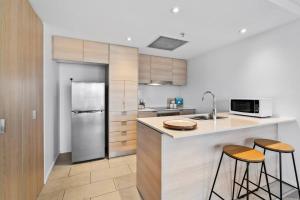 Broadbeach Comfort - Resort Stay near Beach & Casino