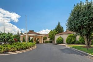 Quality Inn West of Asheville