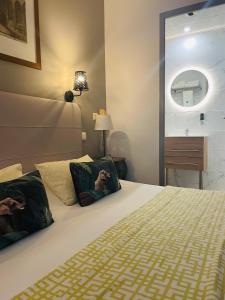 Hotels Brit Hotel Acacias : photos des chambres