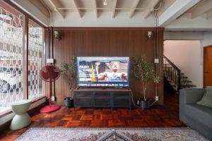 MIQ S22 Pool Villa PhromPhong Emsphere 5BR