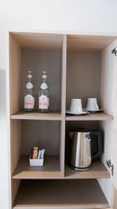 The Lush Apartments & Suites