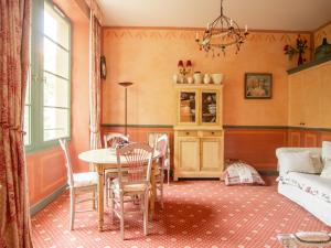 Appartements Cozy Apartment with Swimming Pool, Terrace, Garden, Parking : photos des chambres
